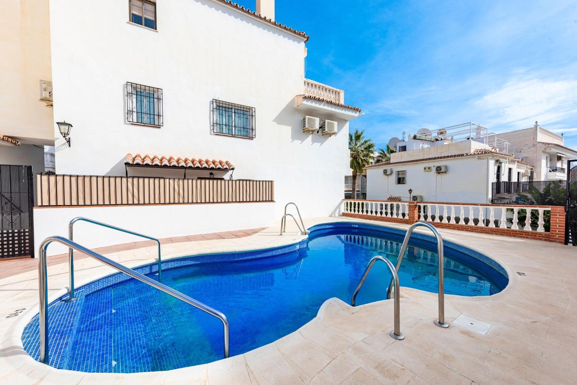 Nerja Centro, Playa Carabeo Daire Dış mekan fotoğraf